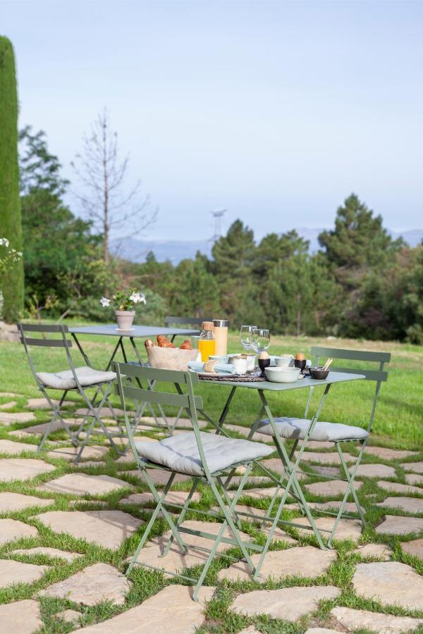 Domaine De La Xavoliere Hotel Saint-Cezaire-sur-Siagne Bagian luar foto